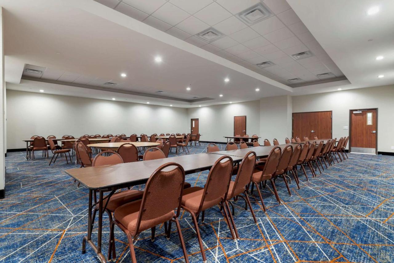 Comfort Inn & Suites Muskogee Esterno foto